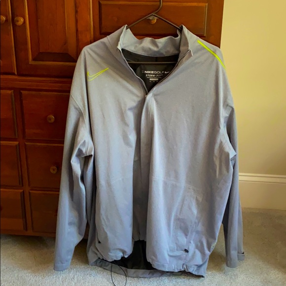 nike golf storm fit 10 jacket